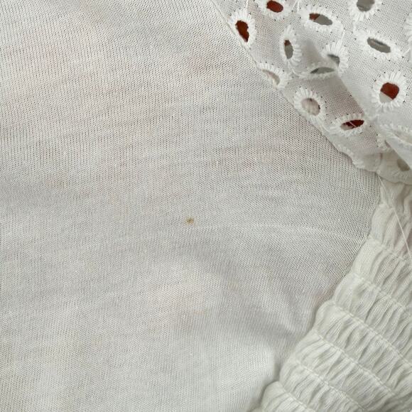 Gap NWT Sz L Crisp White Knit Eyelet Puff Sleeve Smocked Cropped Peasant Top - Picture 10 of 13